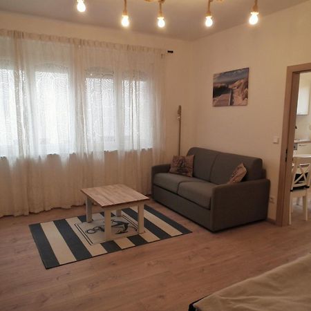 Appartement Blue Dinghi Mörbisch am See Buitenkant foto